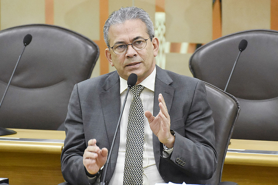 Foco em 2025 será na infraestrutura e no desenvolvimento do RN, diz Hermano Morais
