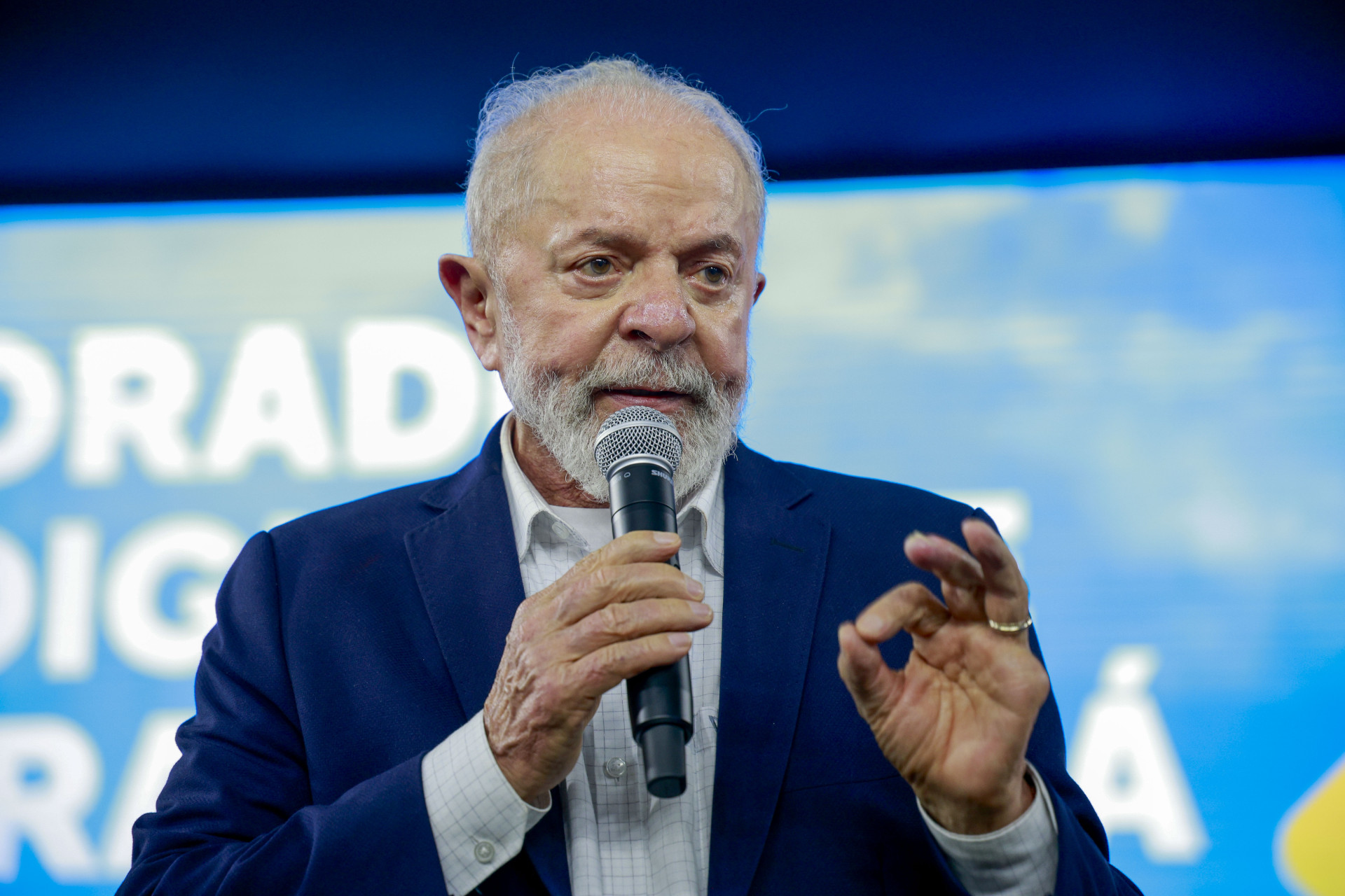 Lula defende regulamentação da imprensa digital