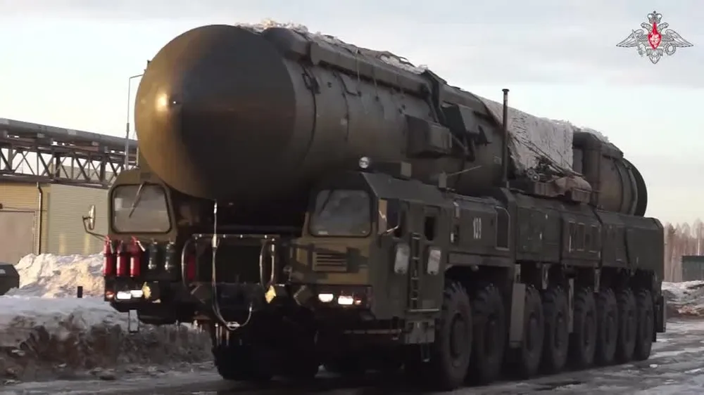 Rússia inicia exercícios com mísseis nucleares Yars em meio a negociações de paz