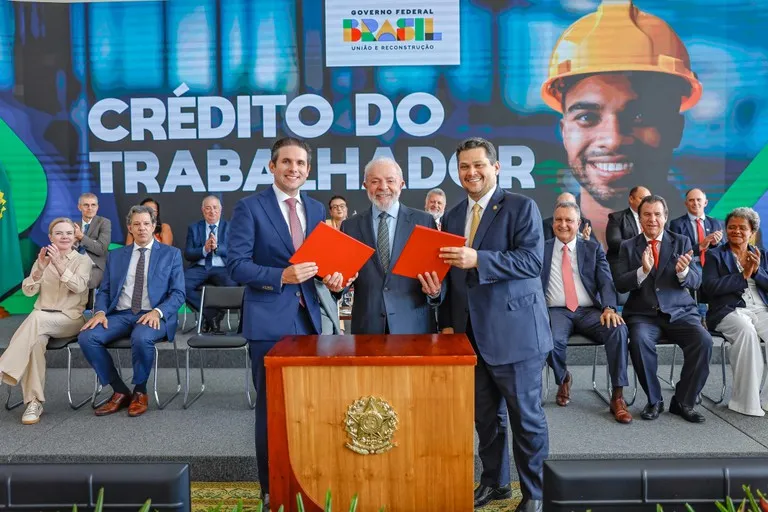 Lula lança novo consignado privado, o “Crédito do Trabalhador”, com taxas mais baixas
