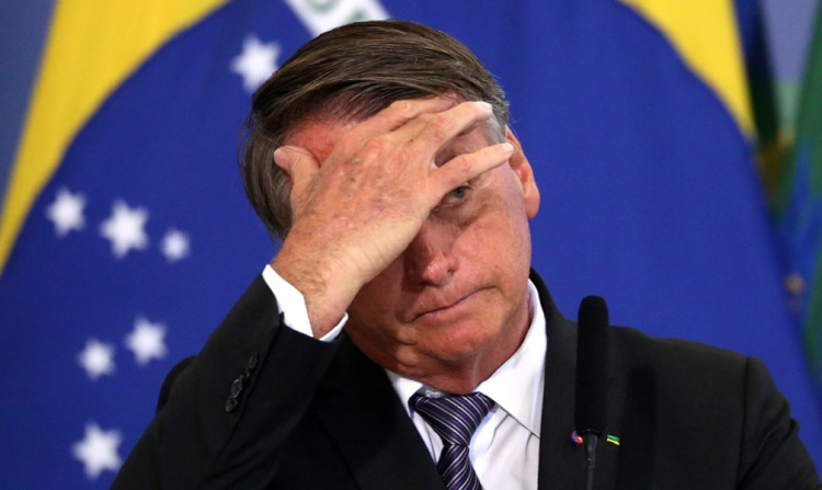 Após apoio de Trump, deputado pede prisão preventiva de Bolsonaro ao STF
