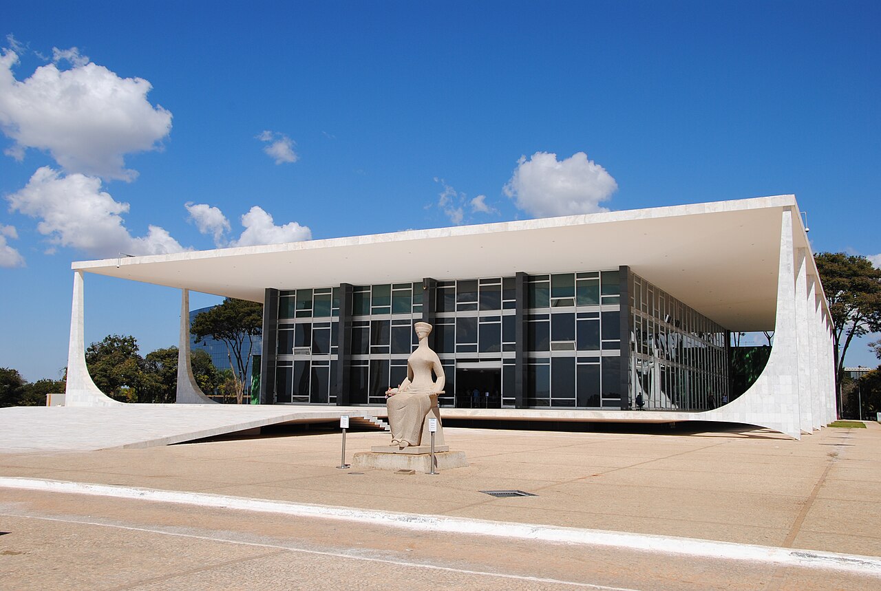 STF determina suspensão de repasses de emendas Pix em nove municípios por suspeita de irregularidades