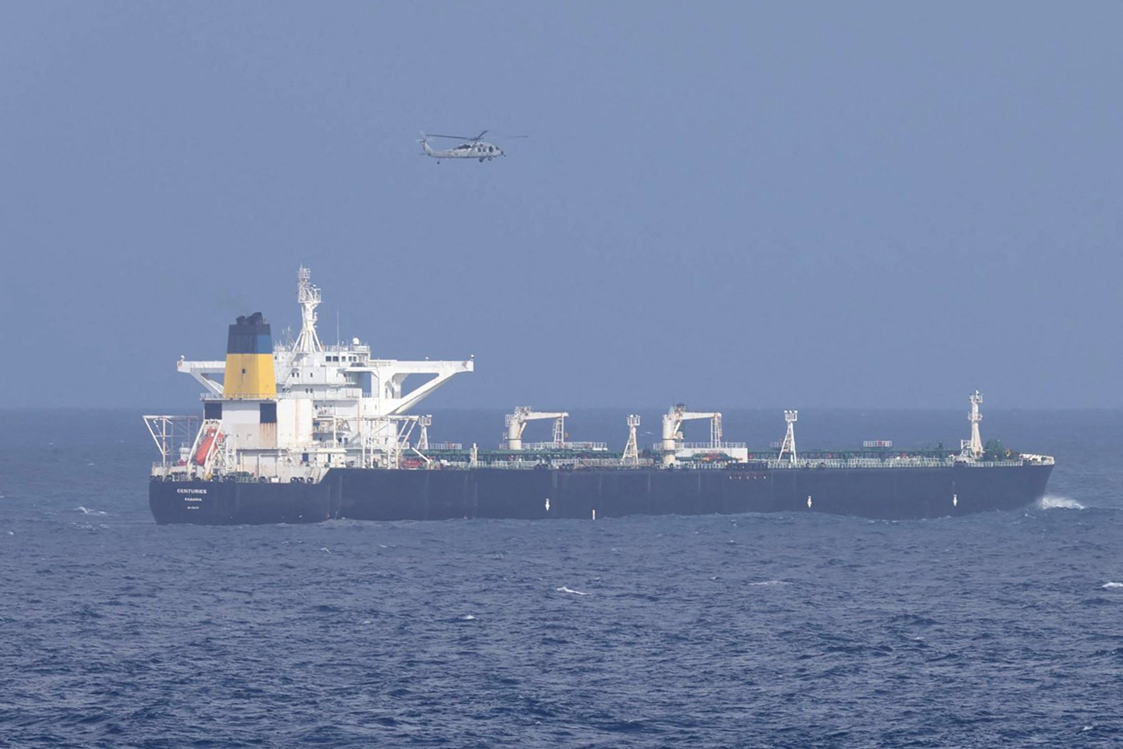 Navios petroleiros deixam águas da Venezuela após bloqueio naval dos EUA