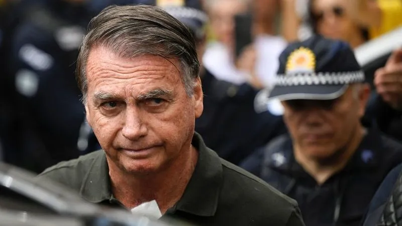 Defesa anuncia reação jurídica após STF negar exames hospitalares a Bolsonaro