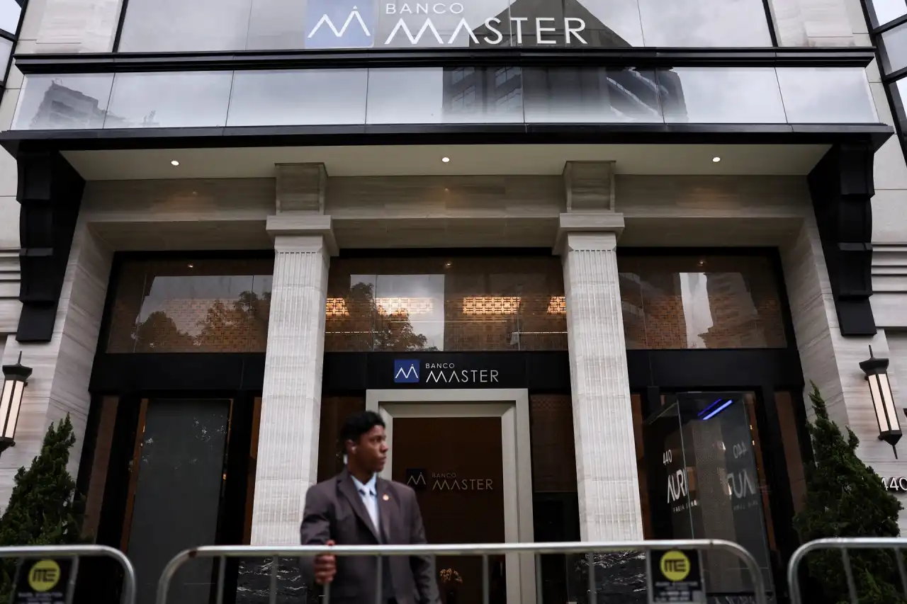 Banco Central determina liquidação de instituição financeira ligada ao grupo Master