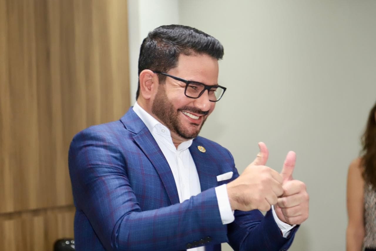 Gladson aparece na frente para o Senado no Acre, aponta pesquisa Quaest