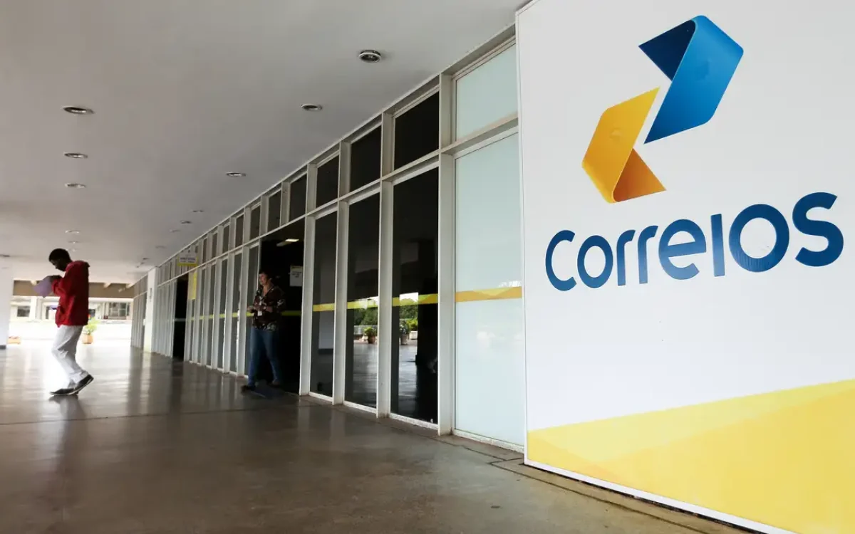 Justiça do Trabalho fixa mínimo de 80% dos serviços dos Correios em greve