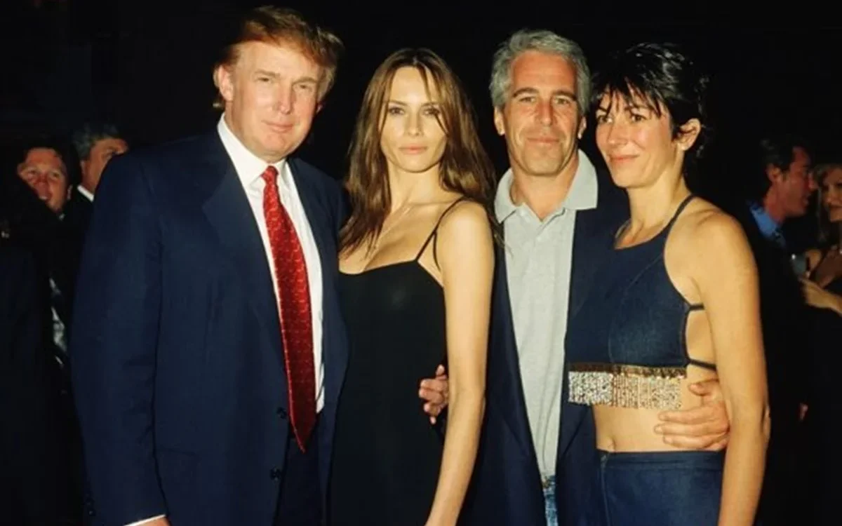 E-mails indicam que Jeffrey Epstein citou Trump em mensagens sobre menores