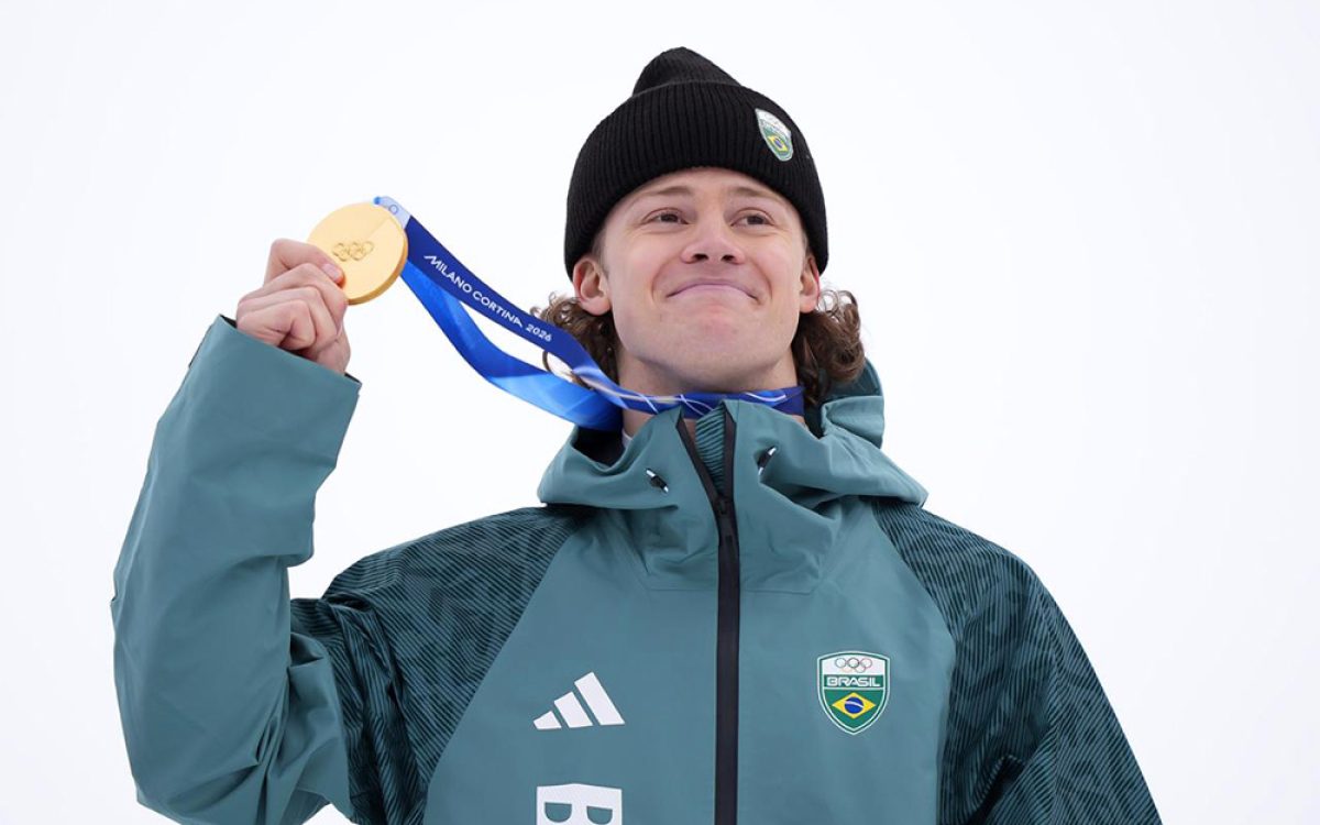 Lucas Pinheiro Braathen conquista ouro inédito e dá ao Brasil a primeira medalha nos Jogos de Inverno