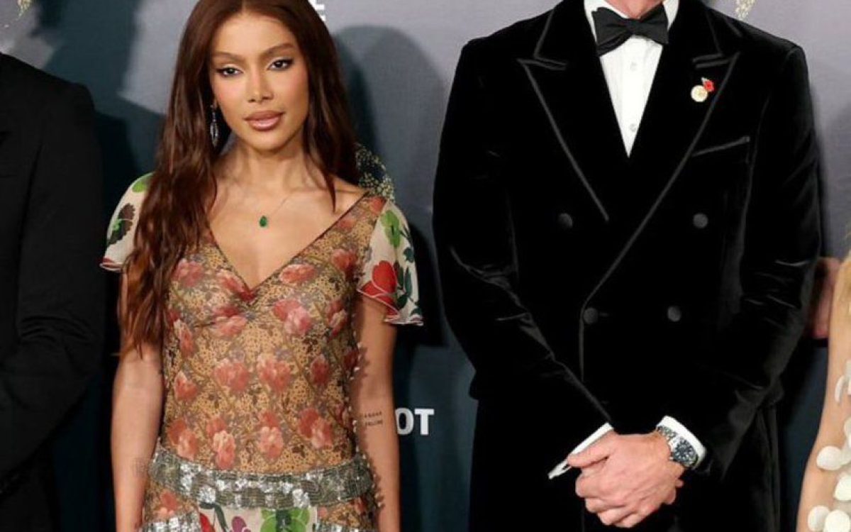 Anitta rouba a cena com príncipe William em evento no Rio