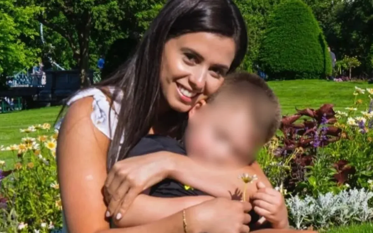 Brasileira detida nos EUA permanece separada do filho enquanto aguarda deportação