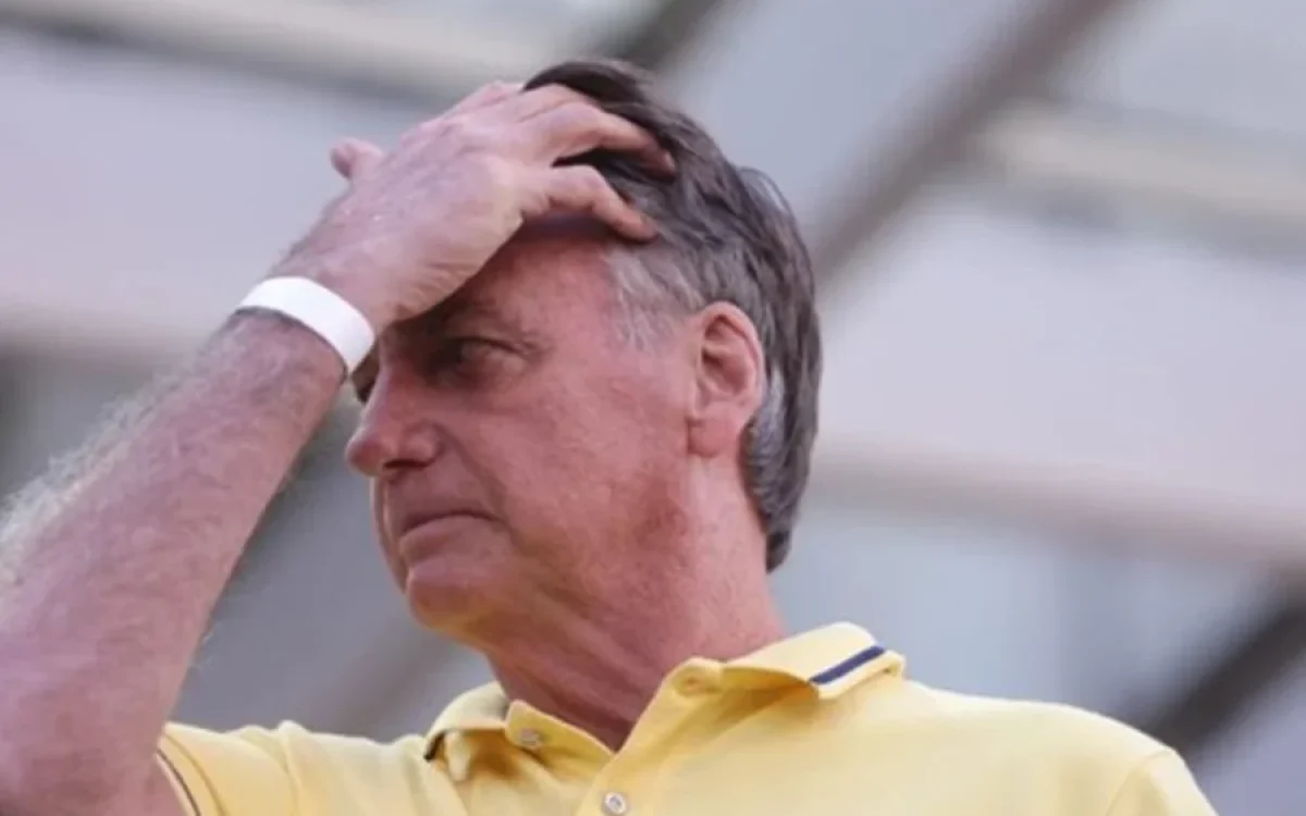Bolsonaro realiza exames neurológicos após queda em unidade da Polícia Federal