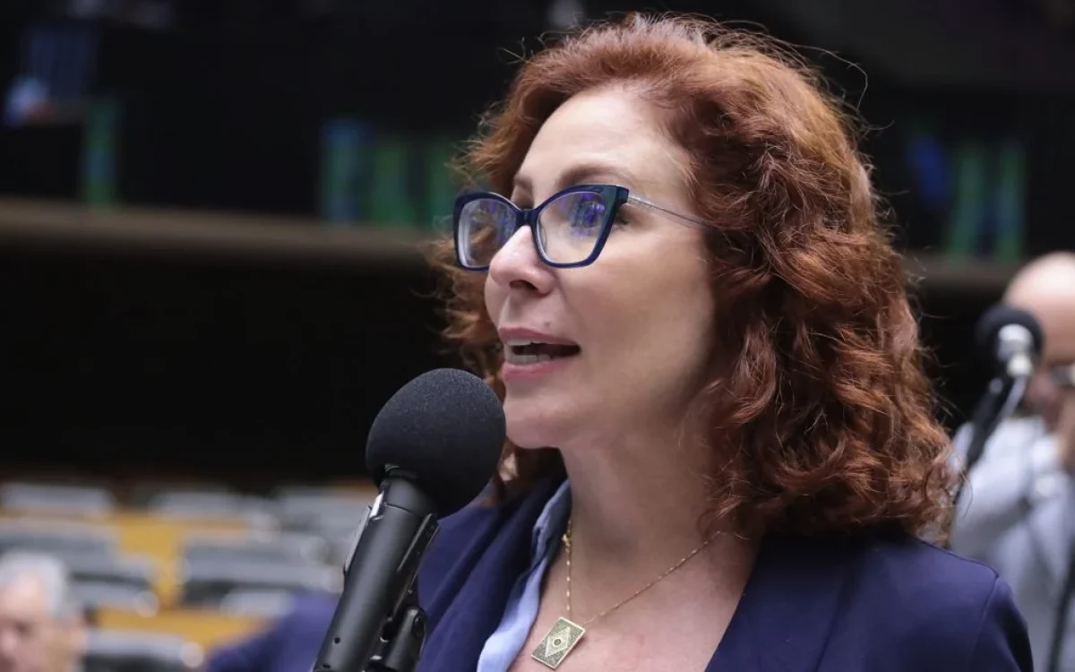 Comissão da Câmara decide pela cassação de Zambelli; decisão final será do plenário