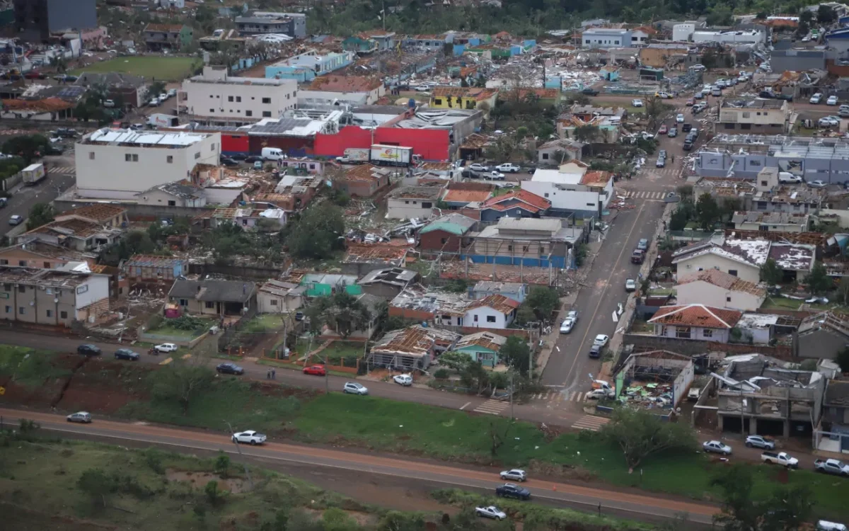 Paraná confirma sétima morte após série de tornados que devastaram cidades