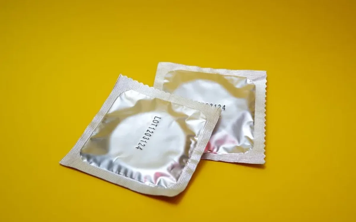 China passa a taxar contraceptivos a partir de 2026 em meio a esforço para elevar natalidade